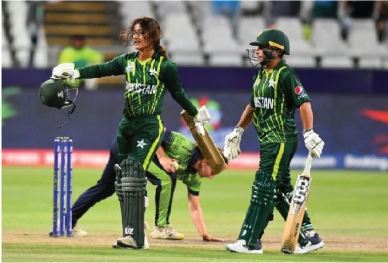 Muneeba Ali celebrating after scoring century against Ireland