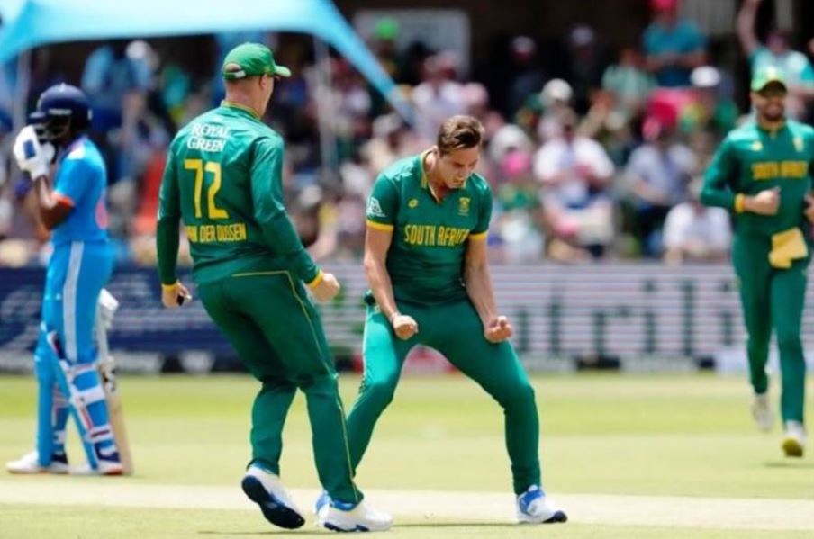 Nandre Burger celebrates after dismissing India’s Ruturaj Gaikwad for 4 runs during the second One Day International cricket match between South Africa and India at the St George’s Park in Gqeberha, South Africa on 19 December 2023