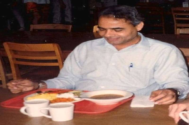 Narendra Modi Having His Meal