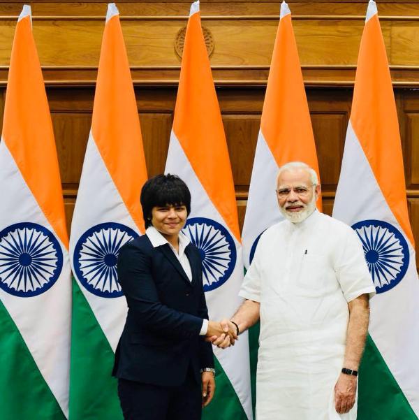 Narendra Modi congratulating Divya Kakran
