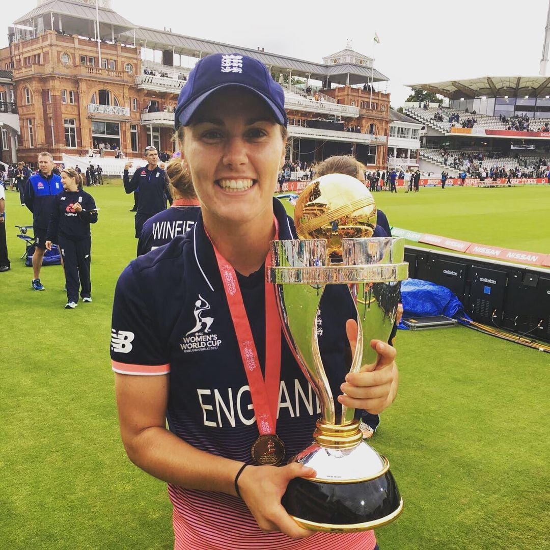 Nat Sciver-Brunt with 2017 World Cup Trophy