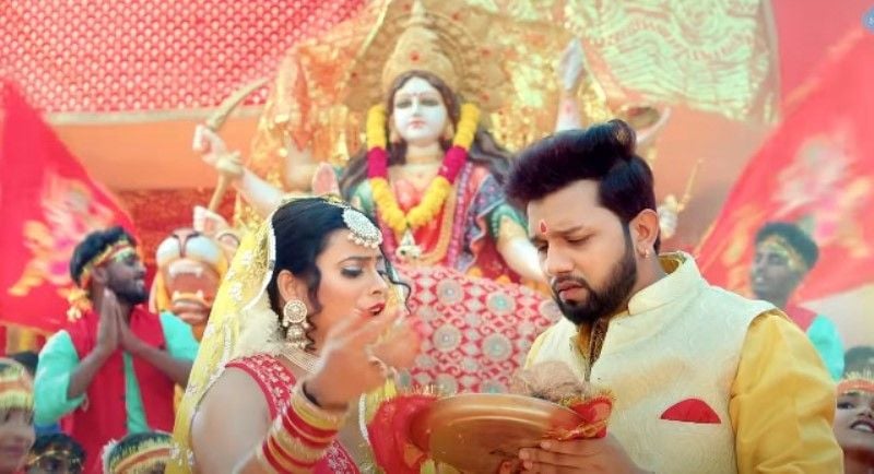 Neelkamal Singh (right) in a still from the music video 