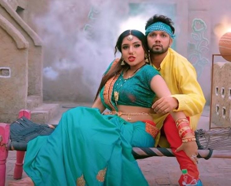 Neelkamal Singh with Shrishti Uttarakhandi in a still from the music video 