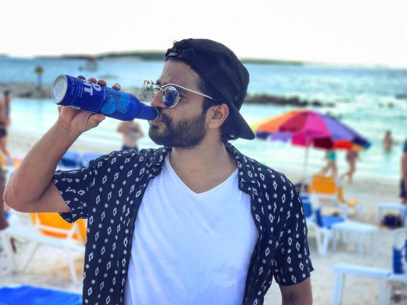 Neeraj Madhav on His Vacation