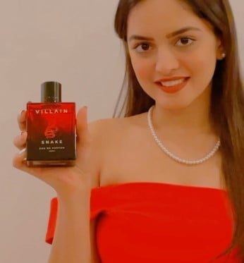 Neha Harsora while promoting a commercial product on social media