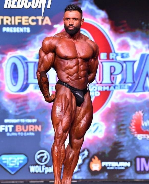 Neil Currey during the 2022 Mr. Olympia competition