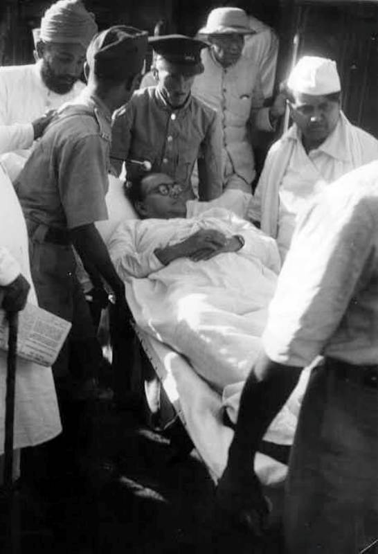 Netaji being taken to his house from the jail on a stretcher