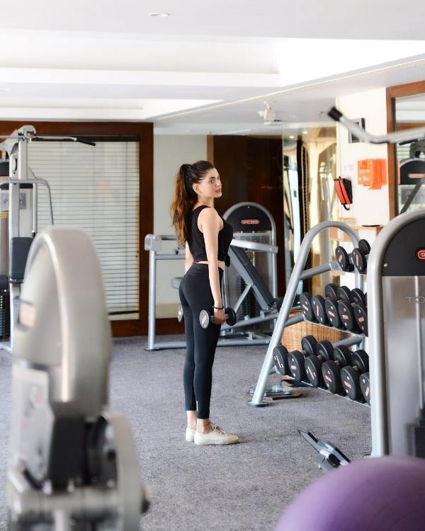 Niharika Thakur working out in the gym