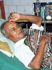 Nikhil Nandy during his treatment in 2003