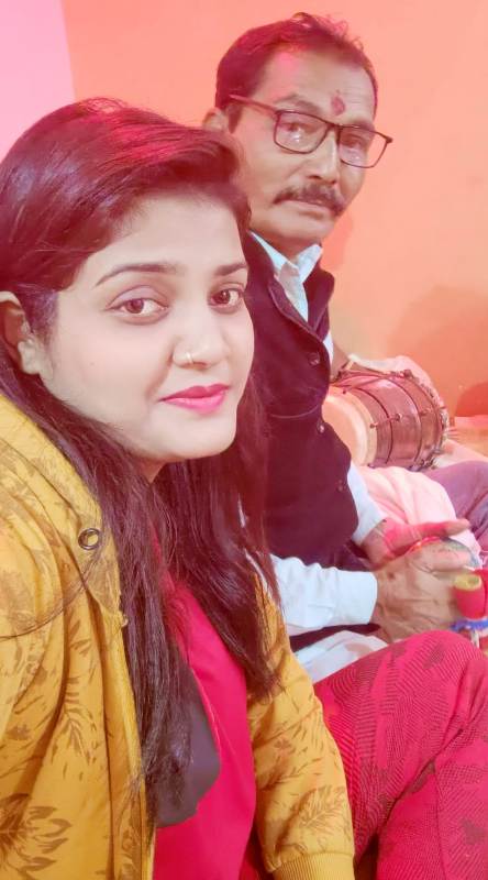 Nisha Upadhyay with her father, Harihar Nath Upadhyay