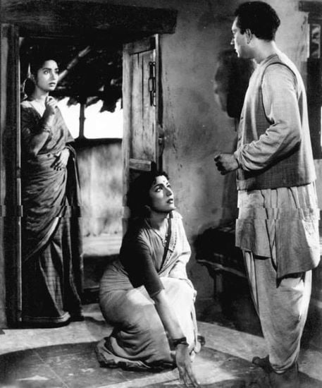 Nishi Kohli (middle) in a scene from the Hindi film Parakh