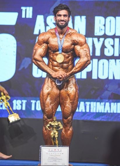 Nitin Chandila during a bodybuilding competition