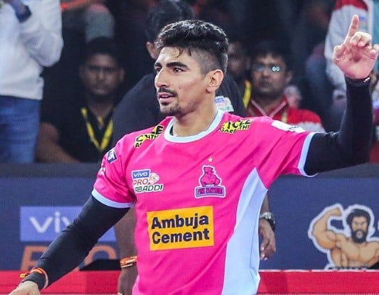 Nitin Rawal while playing a match for the Jaipur Pink Panthers team in the Pro Kabaddi League (2020)
