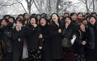 North Korean citizens weeping on Kim Jong ill
