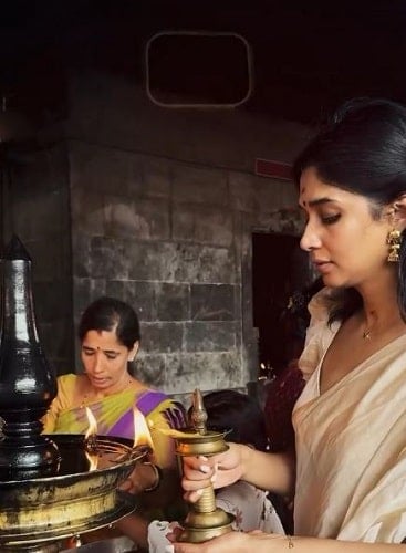 Nyla Usha doing pooja
