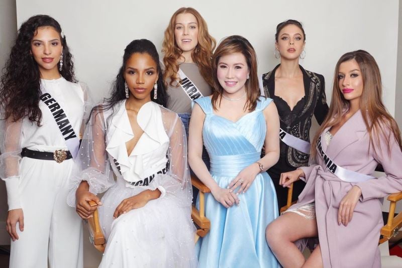 Olivia Quido with 2019 Miss Universe contestants