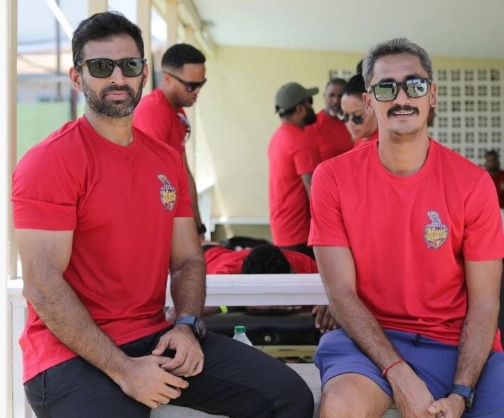 Omkar Salvi (right), with Abhishek Nayar, former Mumbai cricketer