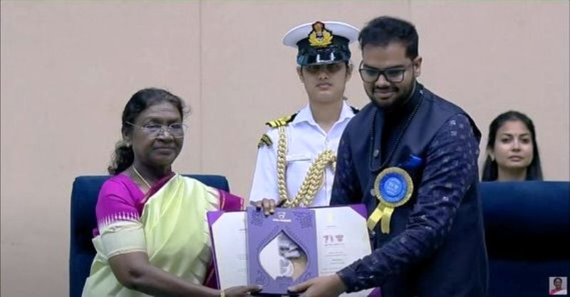 PVNS Rohit, while receiving the Silver Lotus Award (Rajat Kamal) for Best Male Playback Singer from President Droupadi Murmu at the 71st National Film Awards