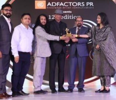 Palki while receving the 