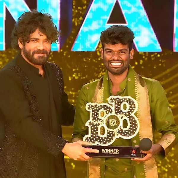Pallavi Prashanth, along with Nagarjuna, after winning Bigg Boss Telugu 7 (2023)