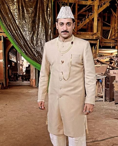 Pankaj Bhatia on the sets of the Hindi period drama web series titled 