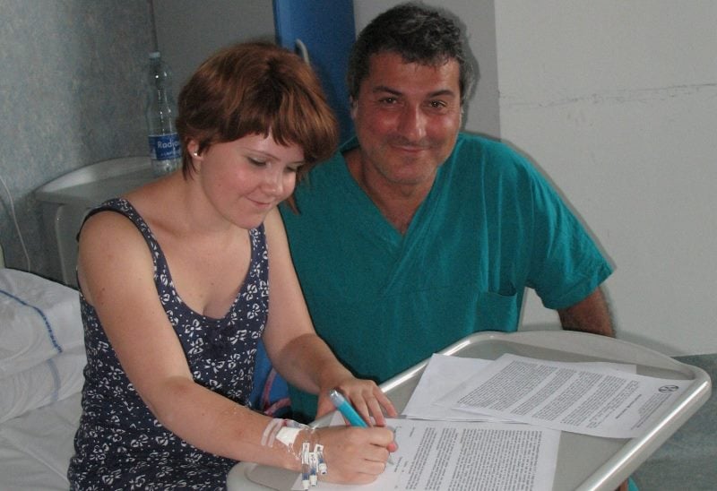 Paolo Macchiarini with Keziah Shorten