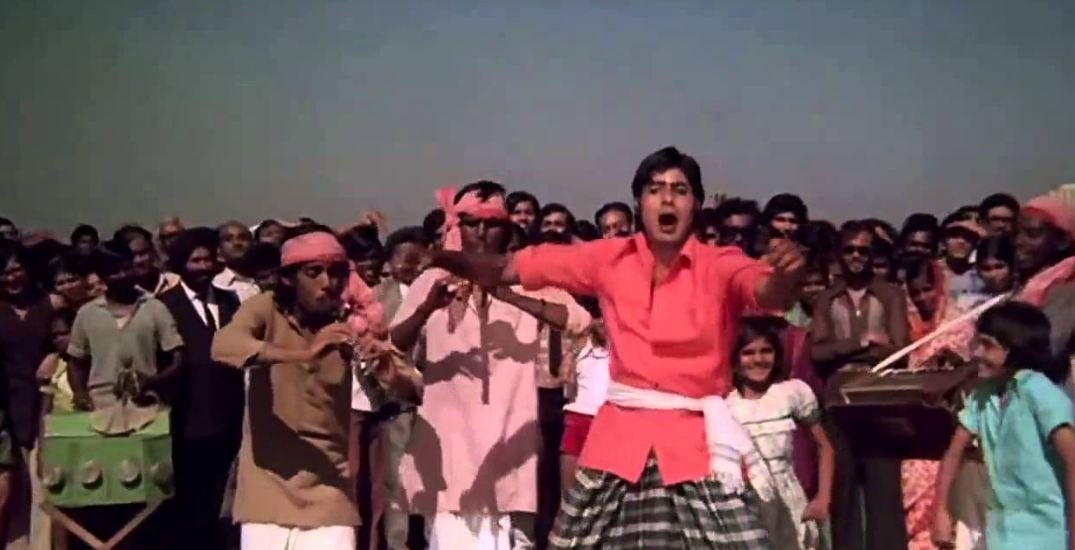 Pappu Khanna playing the flute in Don