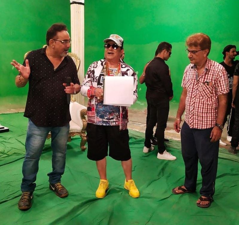 Pappu Khanna working on the choreography of a song