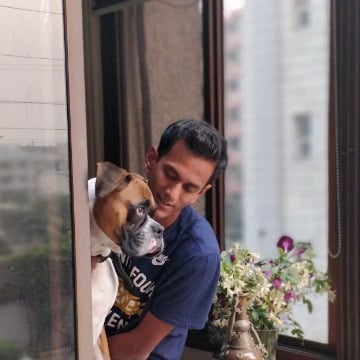Parikshit Bawa loves dogs