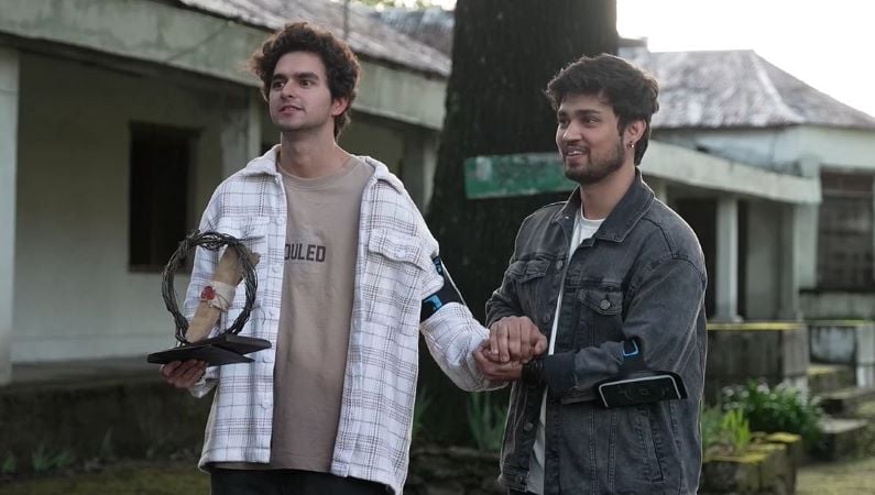 Parth Idnani with Sahil Shukla holding the trophy after winning the MTV Dark Scrolls