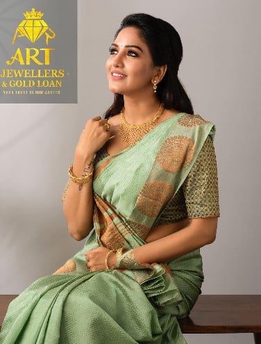 Pavani Reddy while promoting a jewellery brand