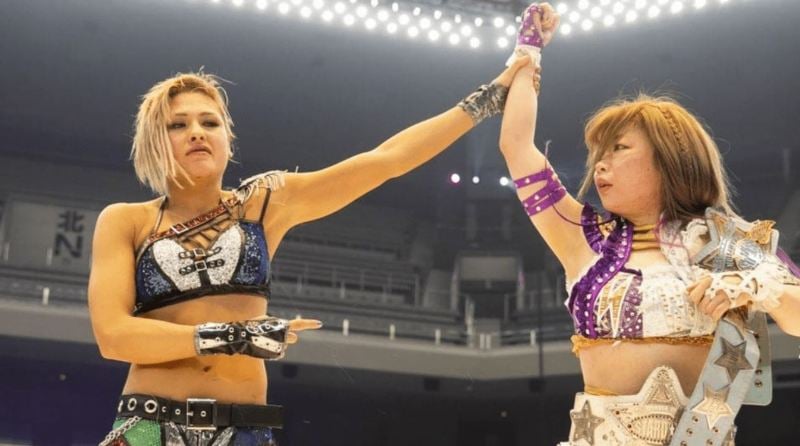 Photo of Giulia and Nakano Tam after the match ended