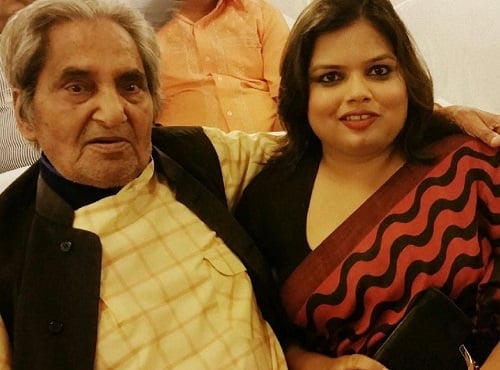 Poet Pragya Sharma with Gopal Das Saxena ‘Neeraj’