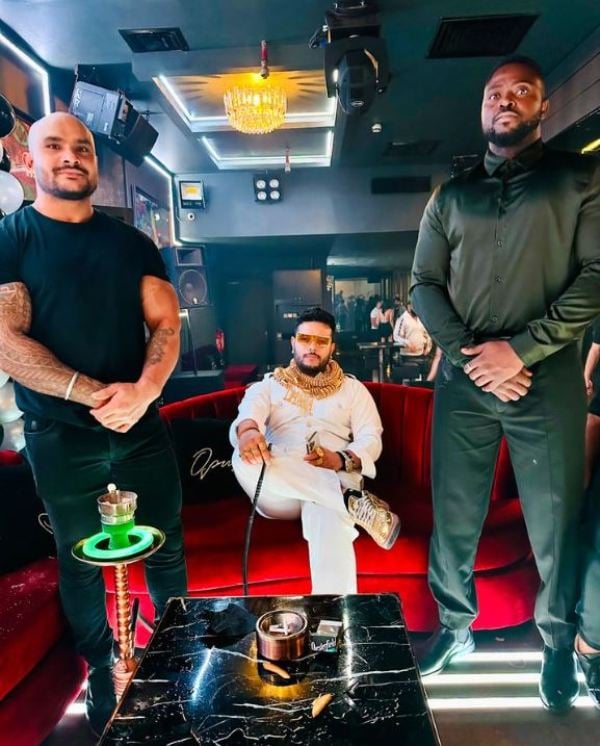 Pradeep Dhaka smoking hookah