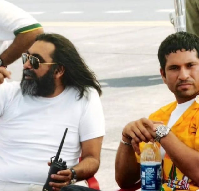 Prahlad Kakkar while filming with Sachin Tendulkar