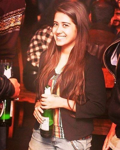 Prakriti Nautiyal drinks alcohol