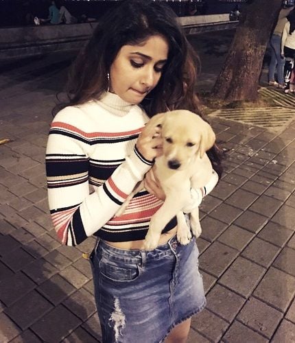 Pranali Ghoghare loves dogs