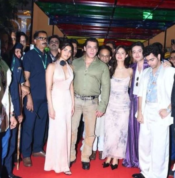 Prasanna Bisht (centre) at IIFI 2023 with the cast of Farrey