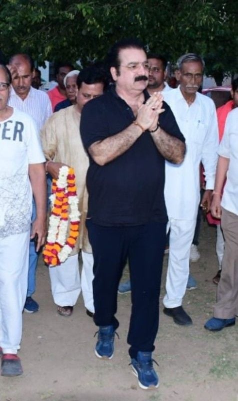 Pratap Singh Khachariyawas during a political rally