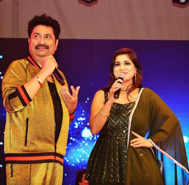 Pratika Sood with Kumar Sanu
