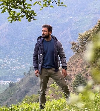 Praveen Tej enjoying a trip