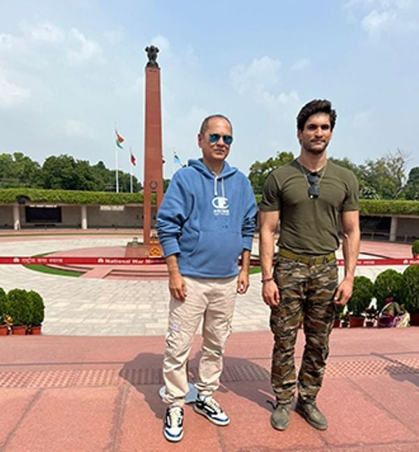 Prem Parija and Amrut at National War Memorial