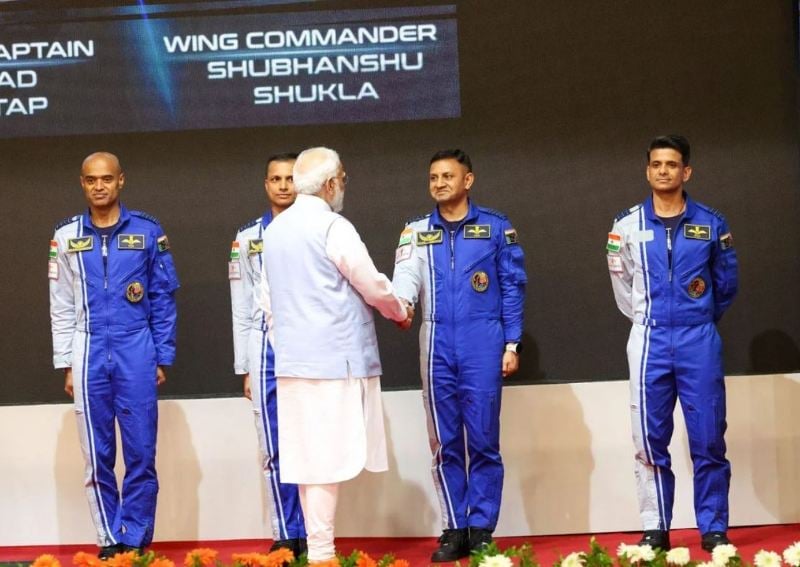 Prime Minister Narendra Modi felicitating Group Captain Angad Pratap