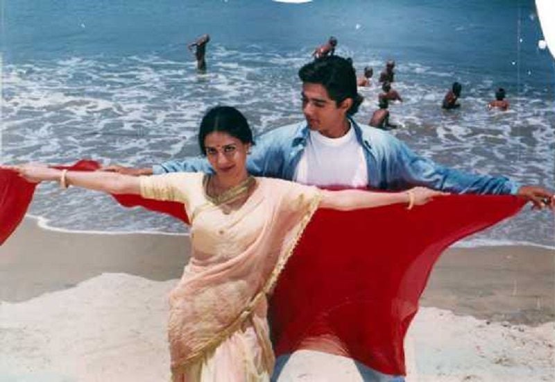 Priya as Paro Shastri