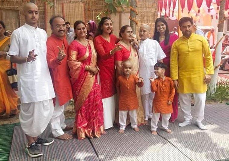 Pulkit Arya (extreme right) with his family