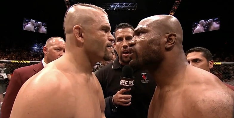 Quinton Jackson fighting against UFC fighter Chuck Liddell
