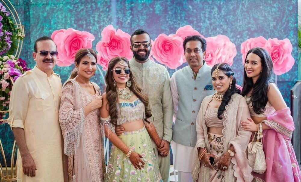 (R-L) Param Bir Singh, Savita Singh, Rupali, Rohan, Sagar Meghe (Rohan