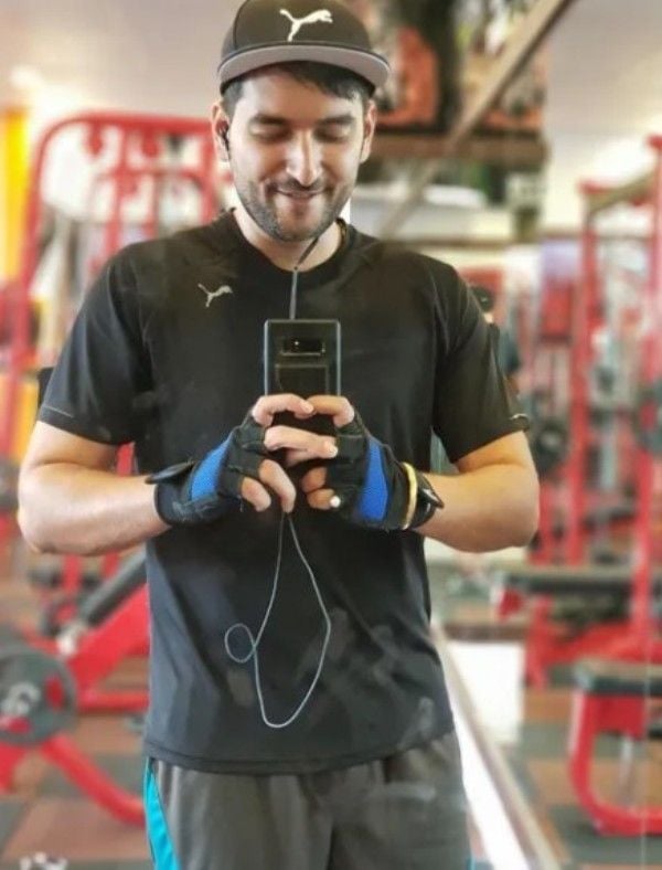 RJ Aabhimanyu working out at the gym