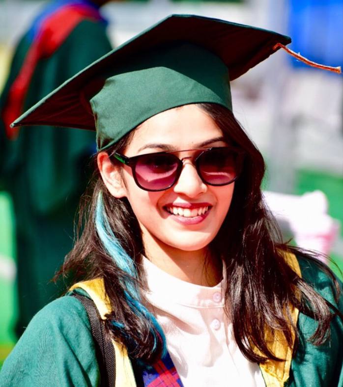 RJ Mahvash during her convocation ceremony
