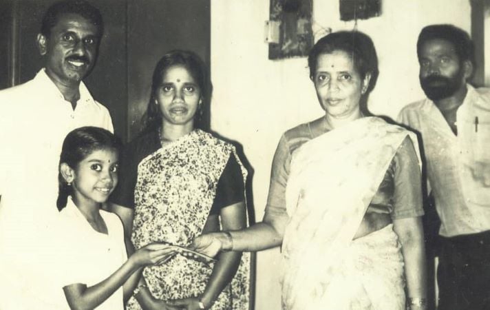 Rachana Narayanankutty receiving the Kalathilakam